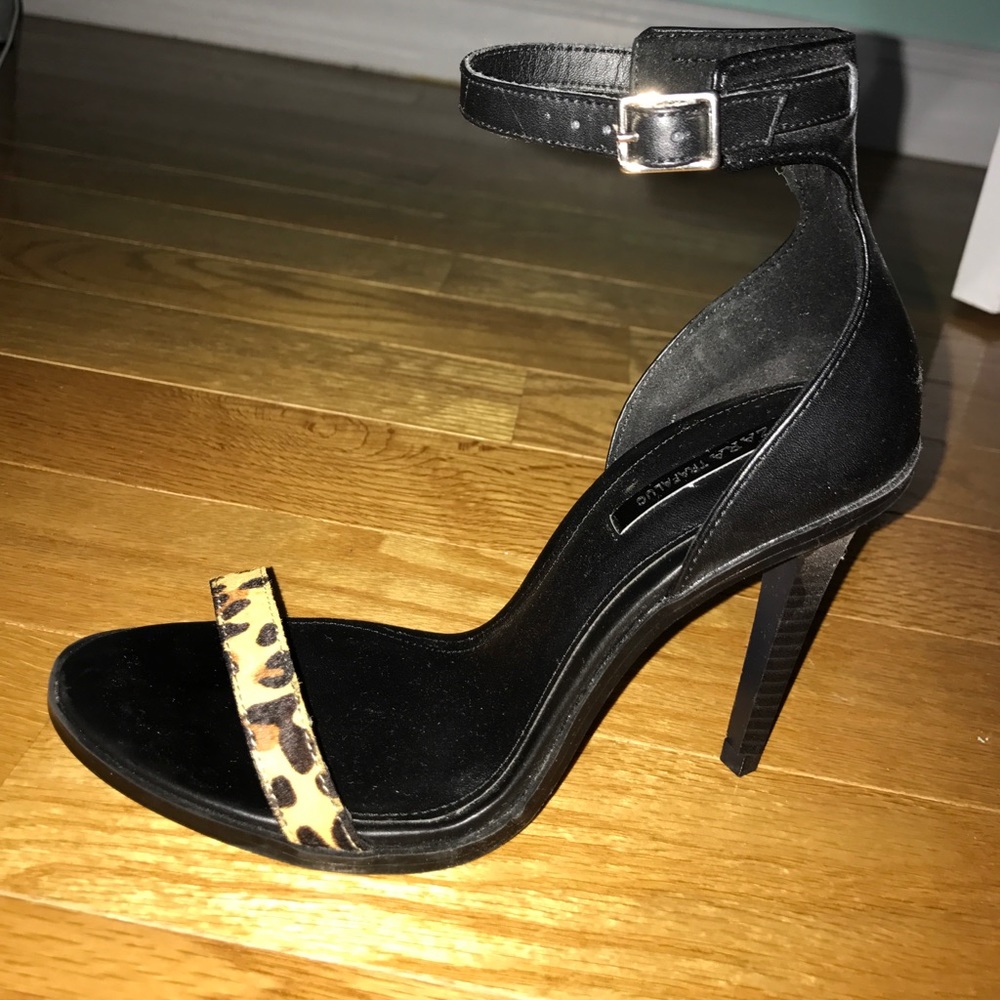 Zara Heels. Black with Leopard Strap. Size 6/36